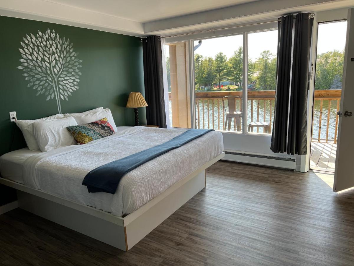 Kit Wat Motel & Marina Sauble Beach Exteriör bild