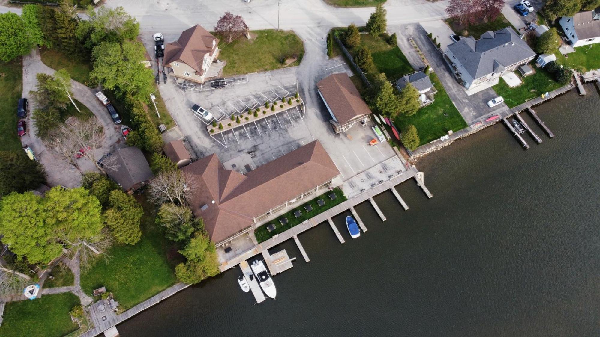 Kit Wat Motel & Marina Sauble Beach Exteriör bild